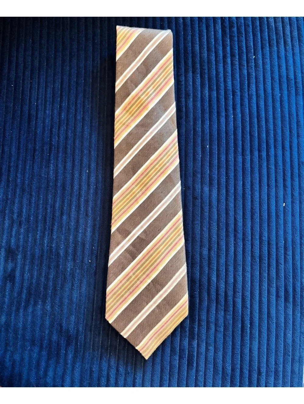 Banana Republic Men's Silk and Linen Brown Striped Tie Made in Italy